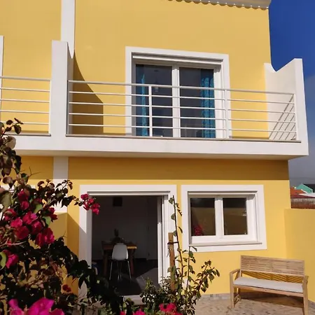 Lemon Tree House Holiday home Ferrel (Leiria)